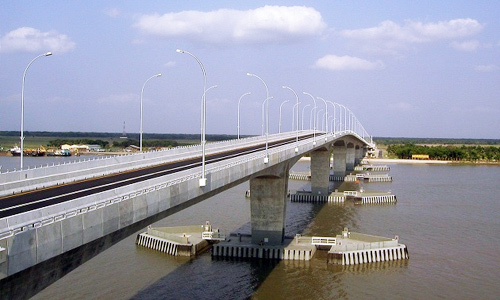 Khan Jahan Ali Bridge, Khulna (Over the Rupsa Bridge)