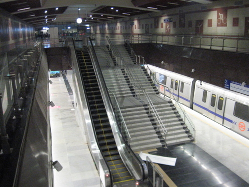 Delhi Metro (MC 1B)