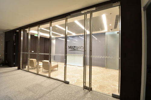 Mizuho Bank Leon Office Internal Finishing Work