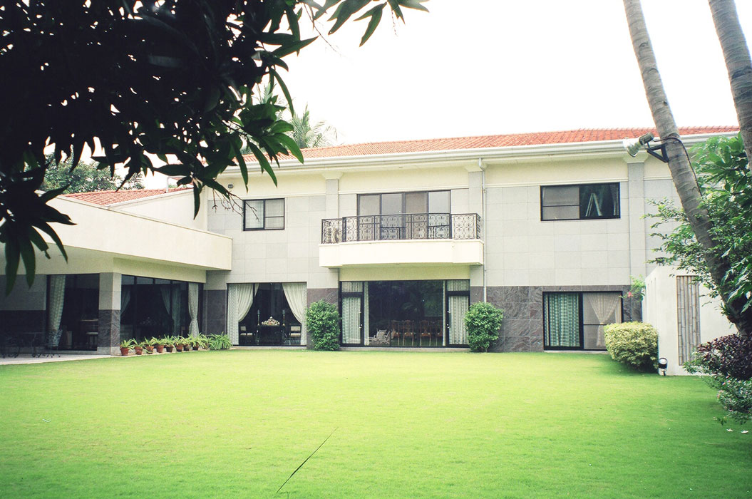 Mitsubishi Corporation GM's House